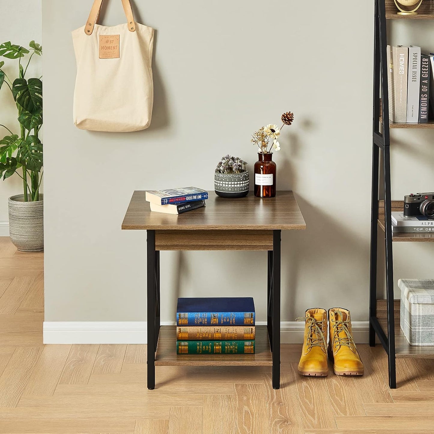 Farmhouse Industrial Design End Table